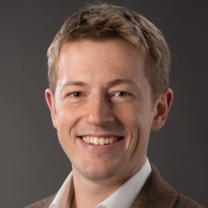 Headshot of Robert Beattie