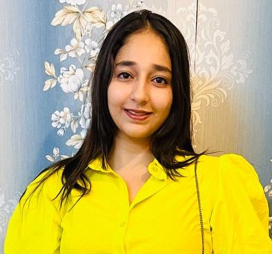 Headshot of Anam Ara