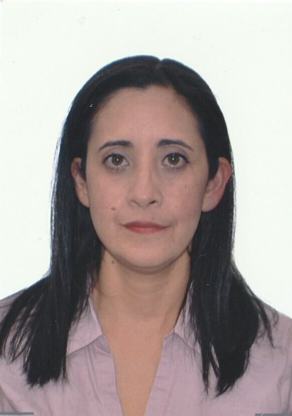 headshot of Viviana Burgos Camacho